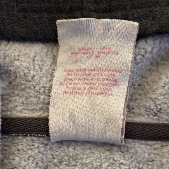 Victoria’s Secret PINK Vintage Too Much Pink Too Little Time Crossbone Hoodie -M - Picture 10 of 12